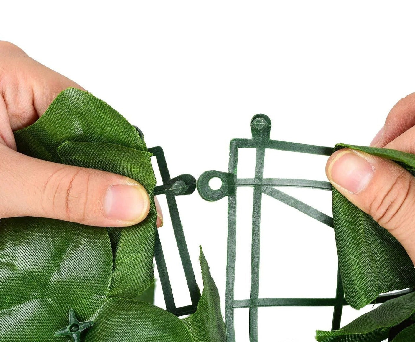 Privacy Screen Realistic Leaf UV-Resistant Cut To Fit