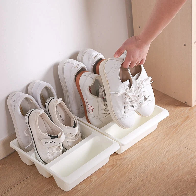 Shoe Rack Holds Six Pairs Space-Saving Tool-Free Assembly