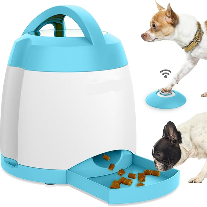 Interactive Pet Reward Dispenser with Remote Control and Versatile Power Options