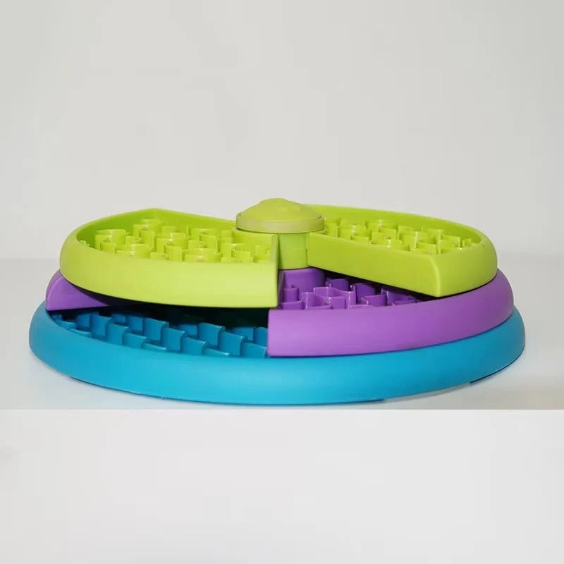 Interactive Feeding Tray for Dogs and Cats with Non-Slip Design