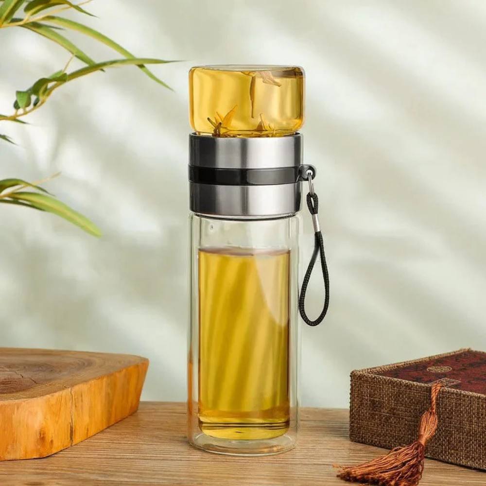 Sleek Portable Glass Beverage Bottle with Infuser for Healthy Sips