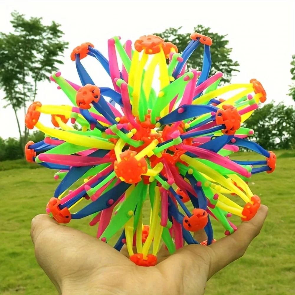 Multi-Functional Expandable Sphere for Interactive Play