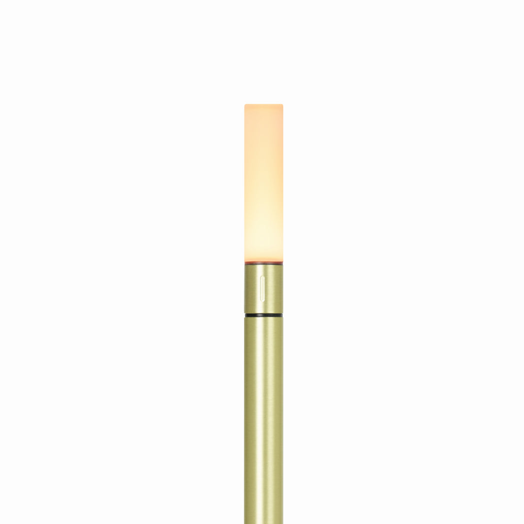 Charming Wireless Lamp for Cozy Candlelight Ambiance