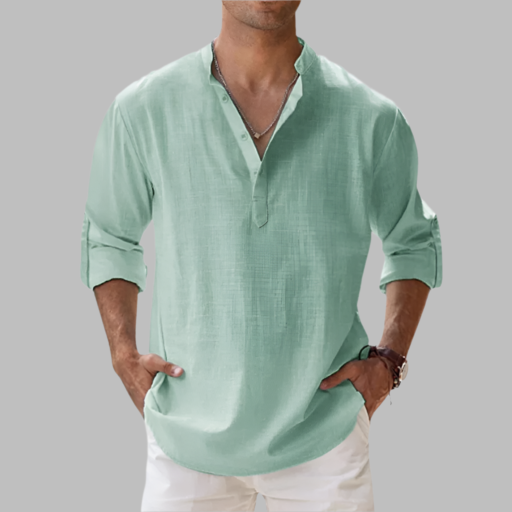 Lightweight Summer Shirt with Adjustable Sleeves and Hip-Length Fit