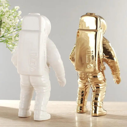 Astronaut Figurine Integrated Flower Compartment Shelf Decor