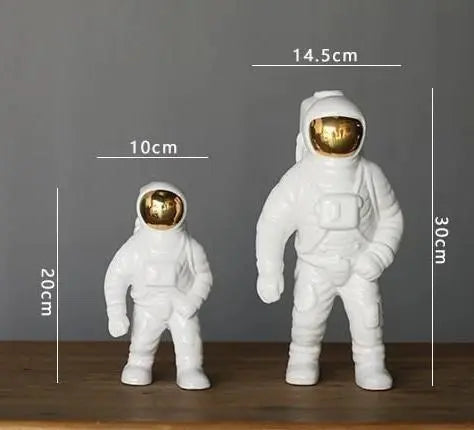 Astronaut Figurine Integrated Flower Compartment Shelf Decor