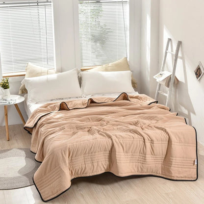 Cooling Blanket Moisture-Wicking & Breathable Machine Washable