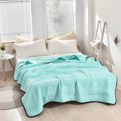 Cooling Throw Blanket Moisture-Wicking & Breathable Polyester