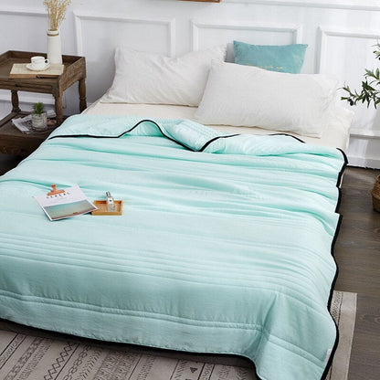 Cooling Throw Blanket Moisture-Wicking & Breathable Polyester