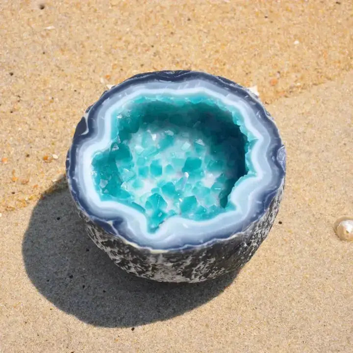Decorative Candle Geode Bowl Natural Wax & Long Burn Time