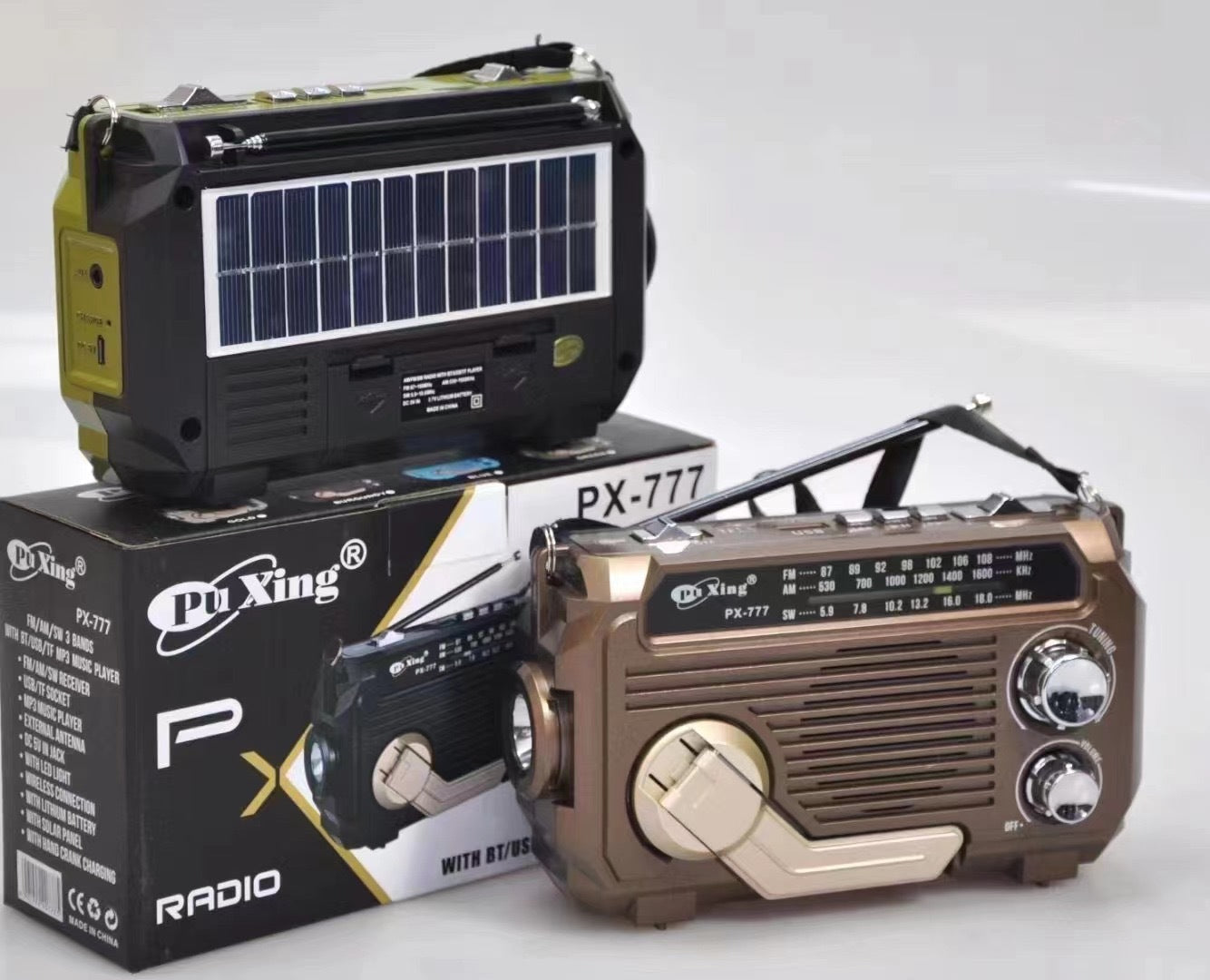 Emergency Radio Solar & Hand-Crank 1200mAh Battery