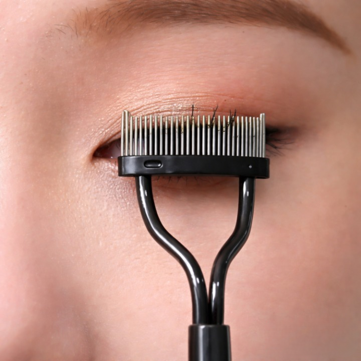 Eyelash Comb Curved Precision Stainless Steel Tip