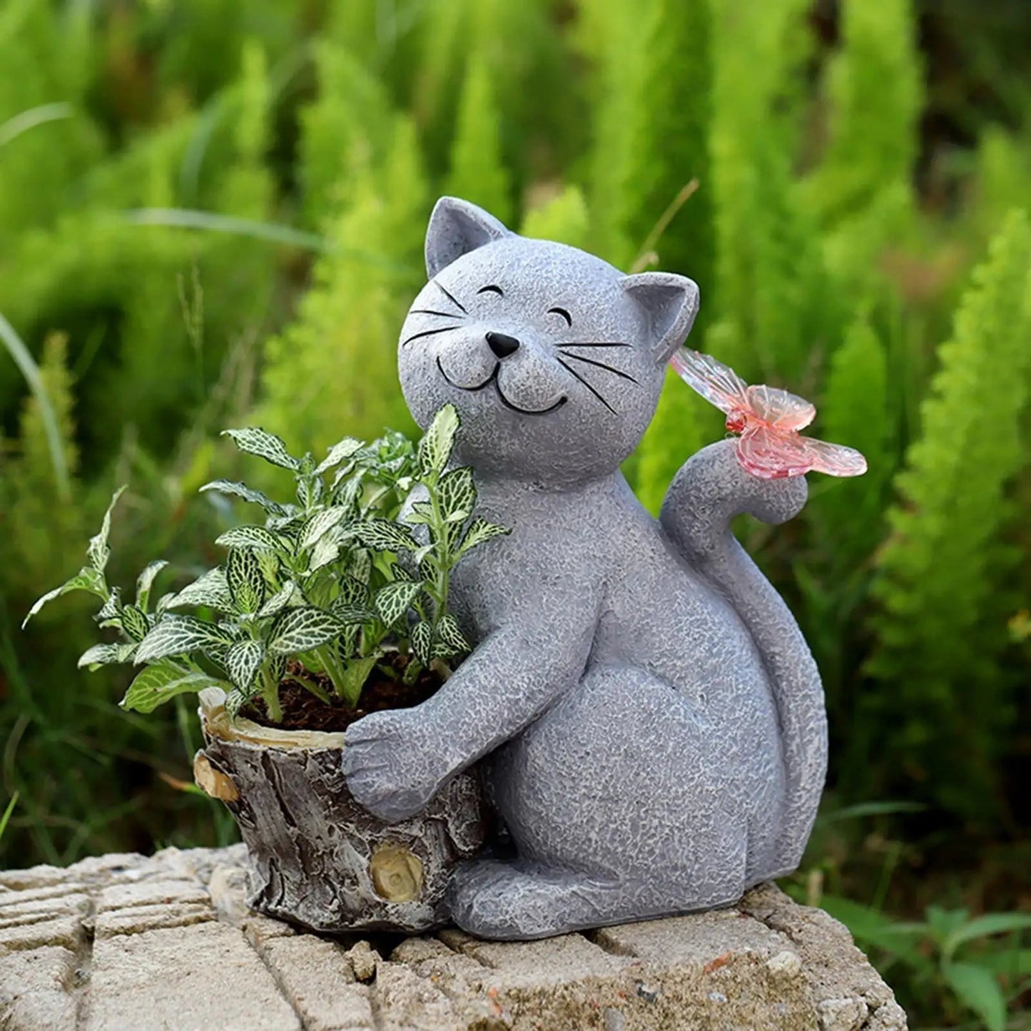 Garden Cat Figurine Solar-Powered LED Weather-Resistant Resin