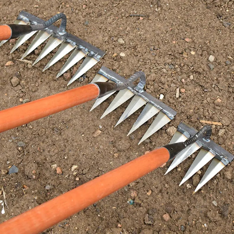 Garden Hoe Carbon Steel Tines & Wooden Handle