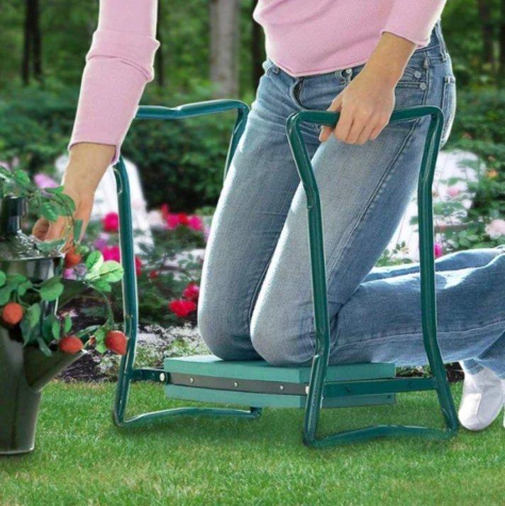 Garden Kneeler Foldable Ergonomic Handles Waterproof Cushion