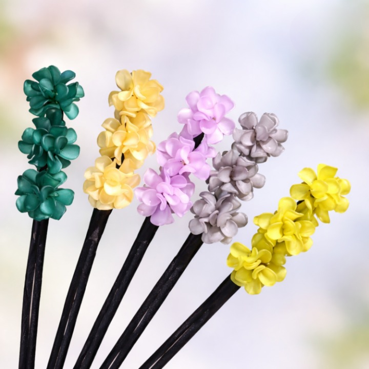 Hair Bun Maker Acrylic Frame Floral Accent 2-Pack