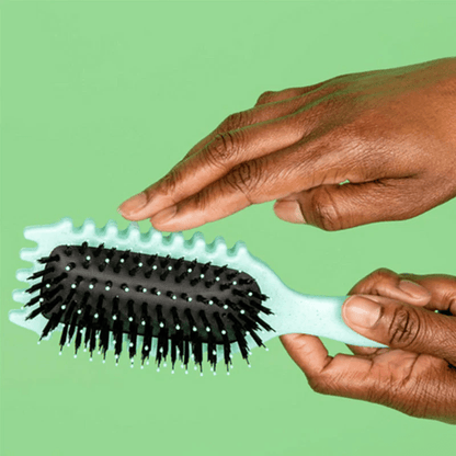 Hairbrush Curl-Defining & Detangling Heat-Resistant Vented