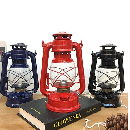 Kerosene Lantern Metal Shade Weatherproof Portable Handle
