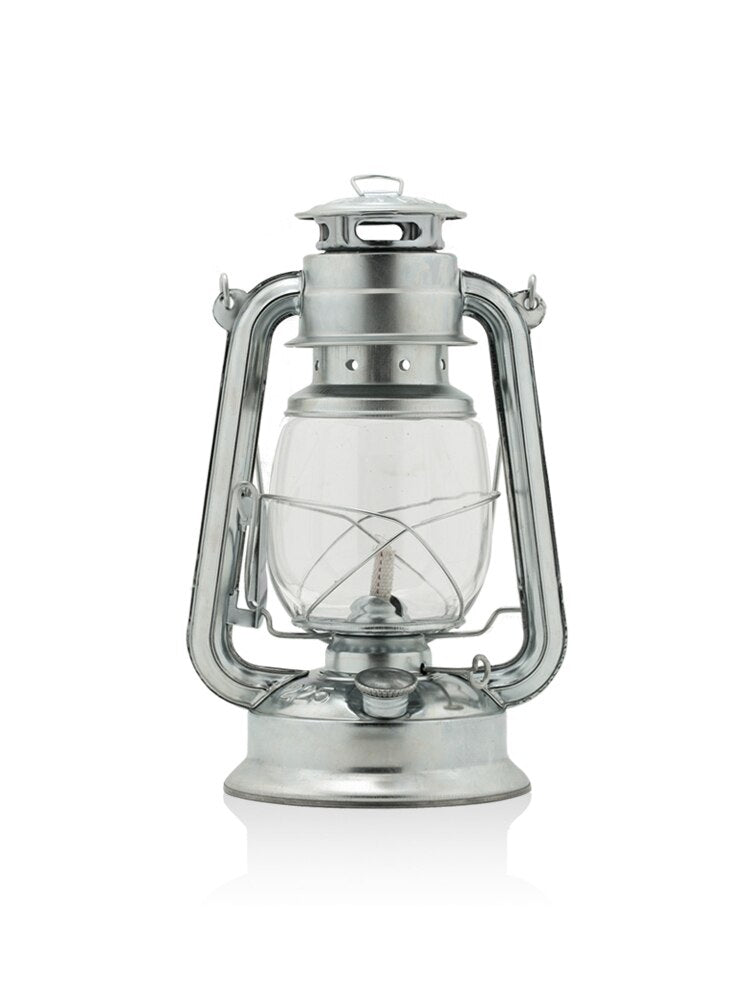 Kerosene Lantern Metal Shade Weatherproof Portable Handle