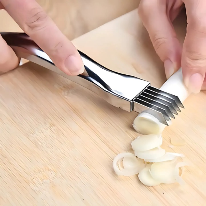 Kitchen Grater Stainless Steel & Non-Slip Handle