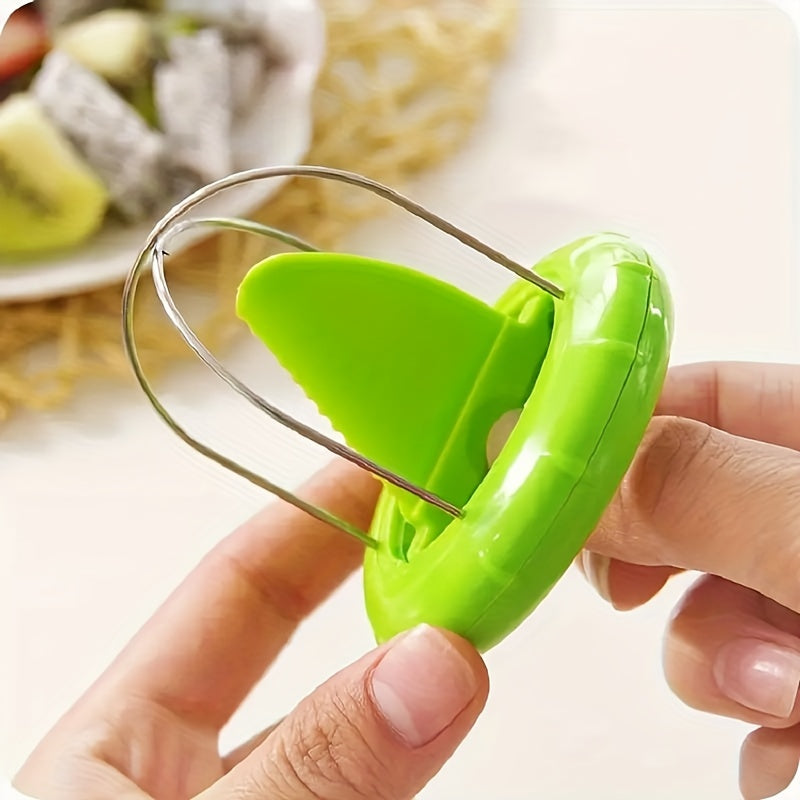 Kiwi Slicer Stainless Steel Blades & Ergonomic Non-Slip Grip