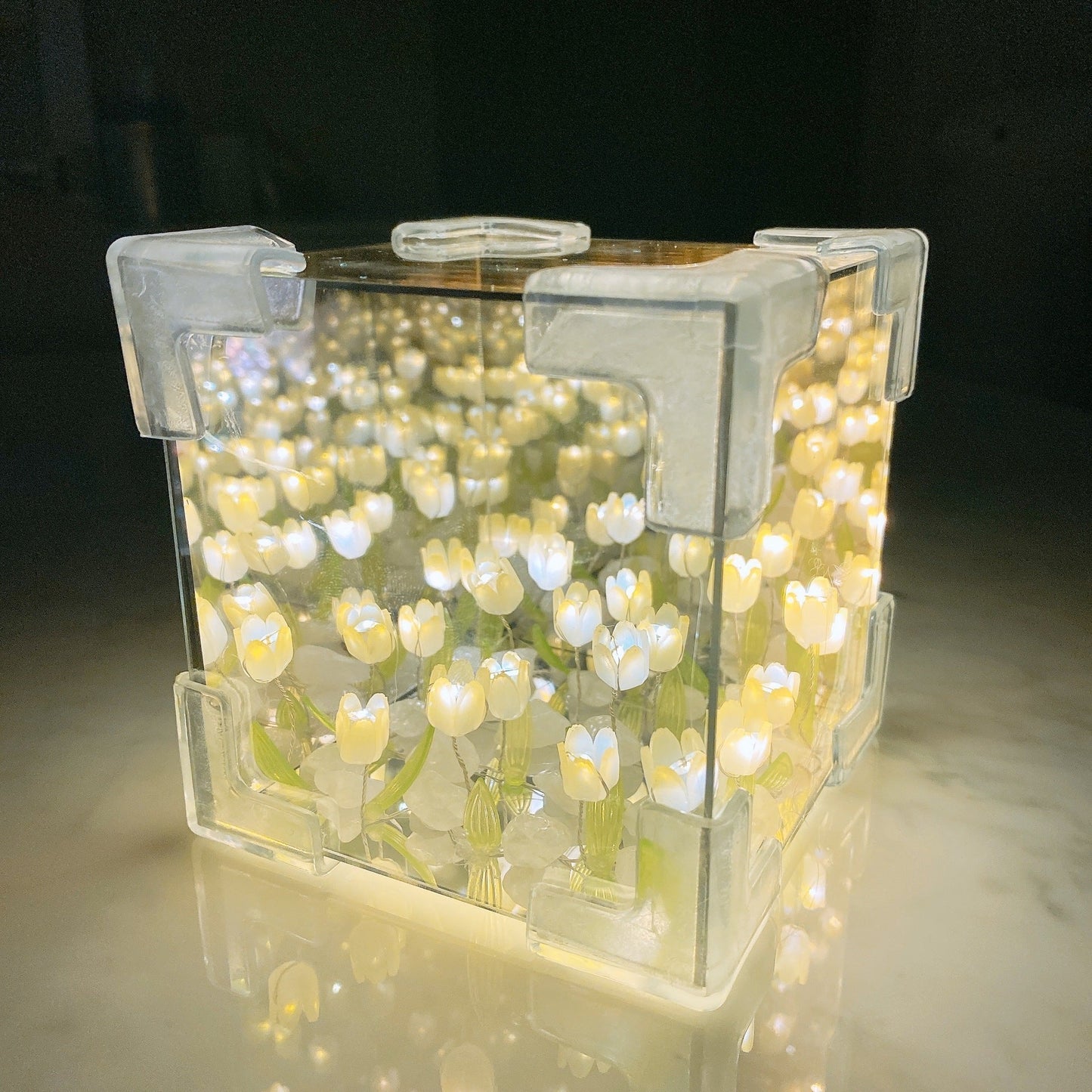 Light Box Acrylic Infinite Mirror & Warm LED