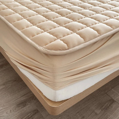 Mattress Protector Quilted Fitted Breathable Waterproof 30cm Deep Pocket