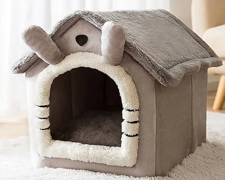 Pet Cave Plush Machine-Washable Cover & Non-Slip Base