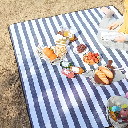 Picnic Blanket Waterproof Backing & Fleece Top Foldable