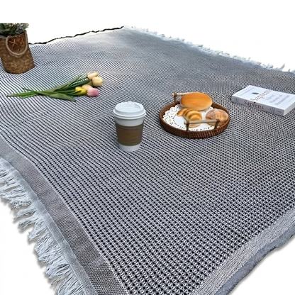 Picnic Blanket Waterproof & Foldable 180 x 180 cm
