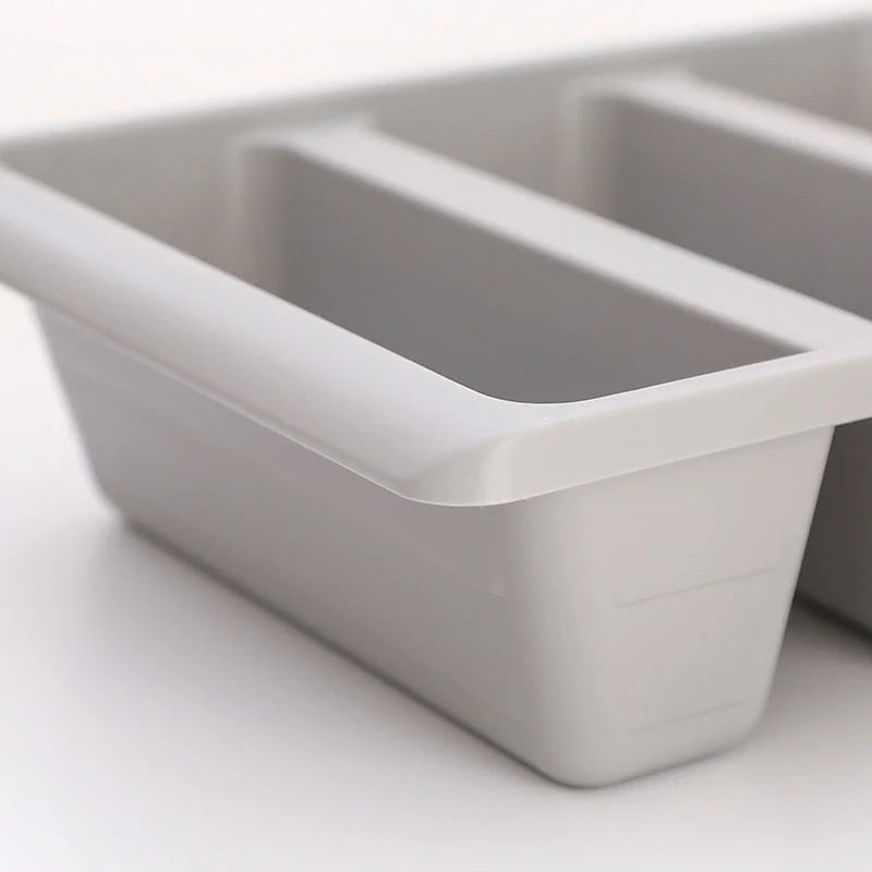 Shoe Rack Holds Six Pairs Space-Saving Tool-Free Assembly
