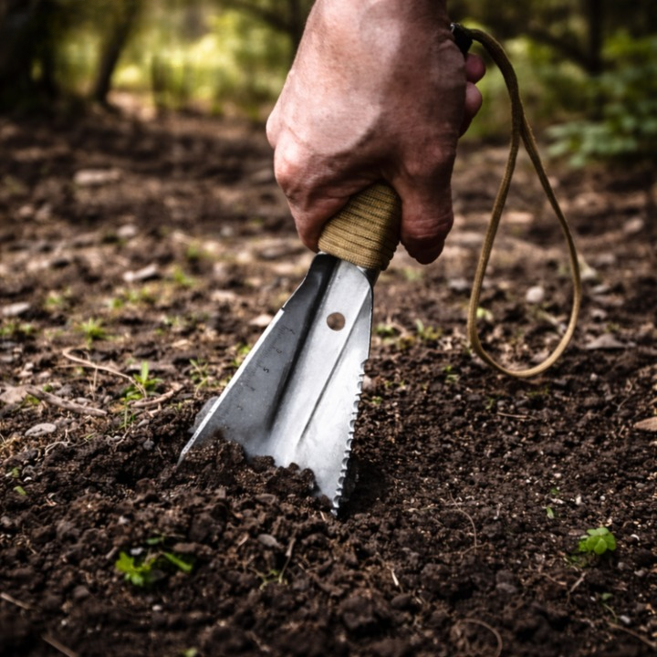 Shovel Multifunction Hardened Steel & Non-Slip Handle