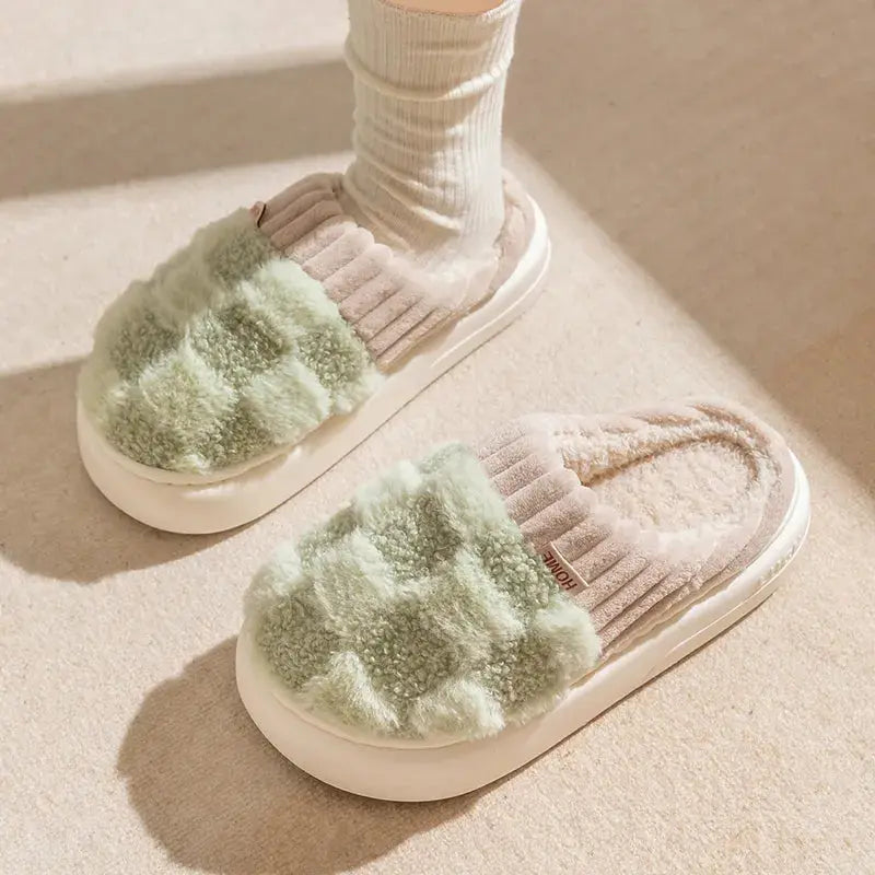 Slippers Plush Lining & Non-Slip Padded Sole