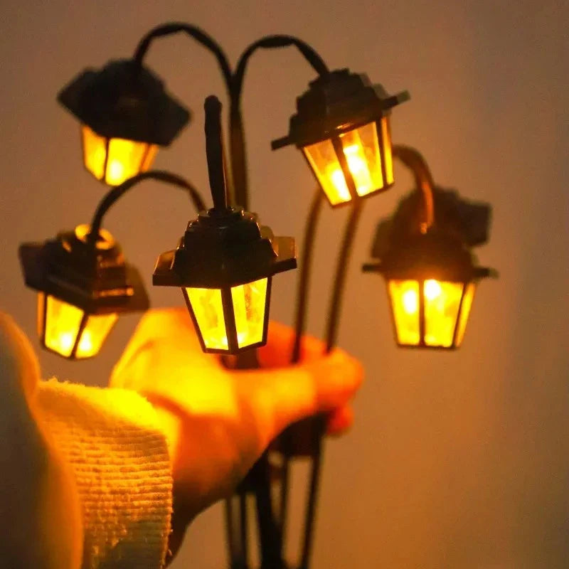 Solar Garden Lantern 6 Warm White LEDs