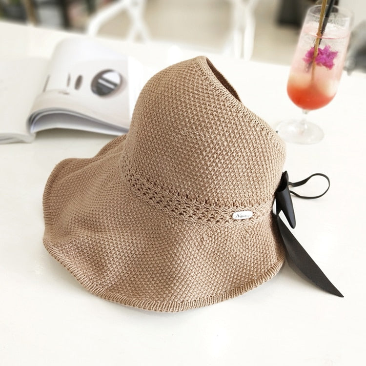 Straw Sun Hat UV-Protective Wide Brim Ponytail Opening
