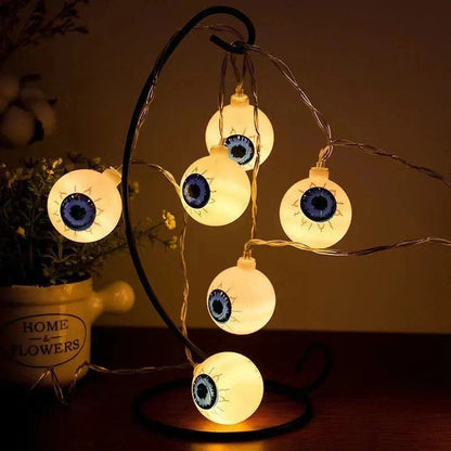String Lights Cartoon Motifs Battery-Powered Indoor & Outdoor