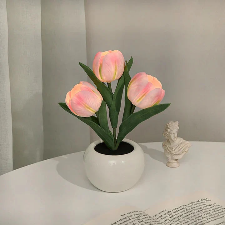 Table Lamp Lifelike Tulip Blossoms USB-Powered