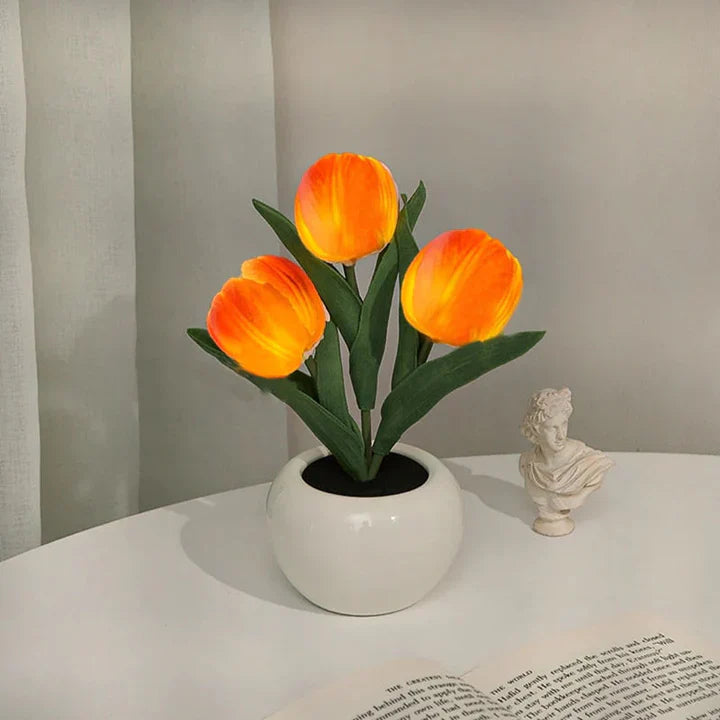 Table Lamp Lifelike Tulip Blossoms USB-Powered