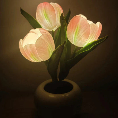 Table Lamp Lifelike Tulip Blossoms USB-Powered