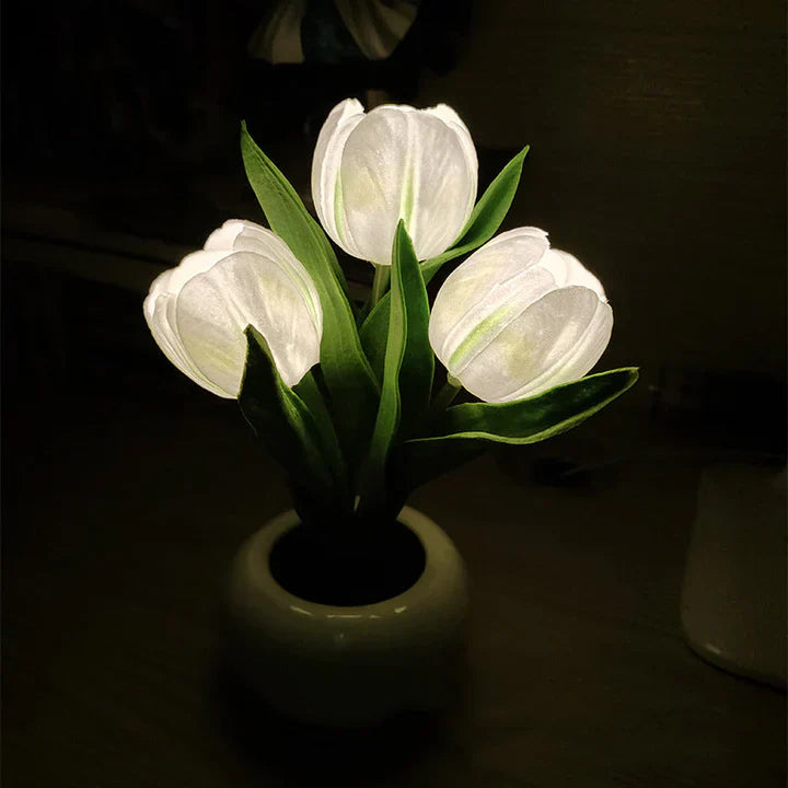 Table Lamp Lifelike Tulip Blossoms USB-Powered