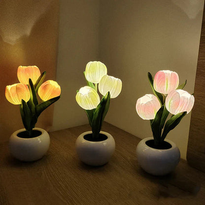 Table Lamp Lifelike Tulip Blossoms USB-Powered