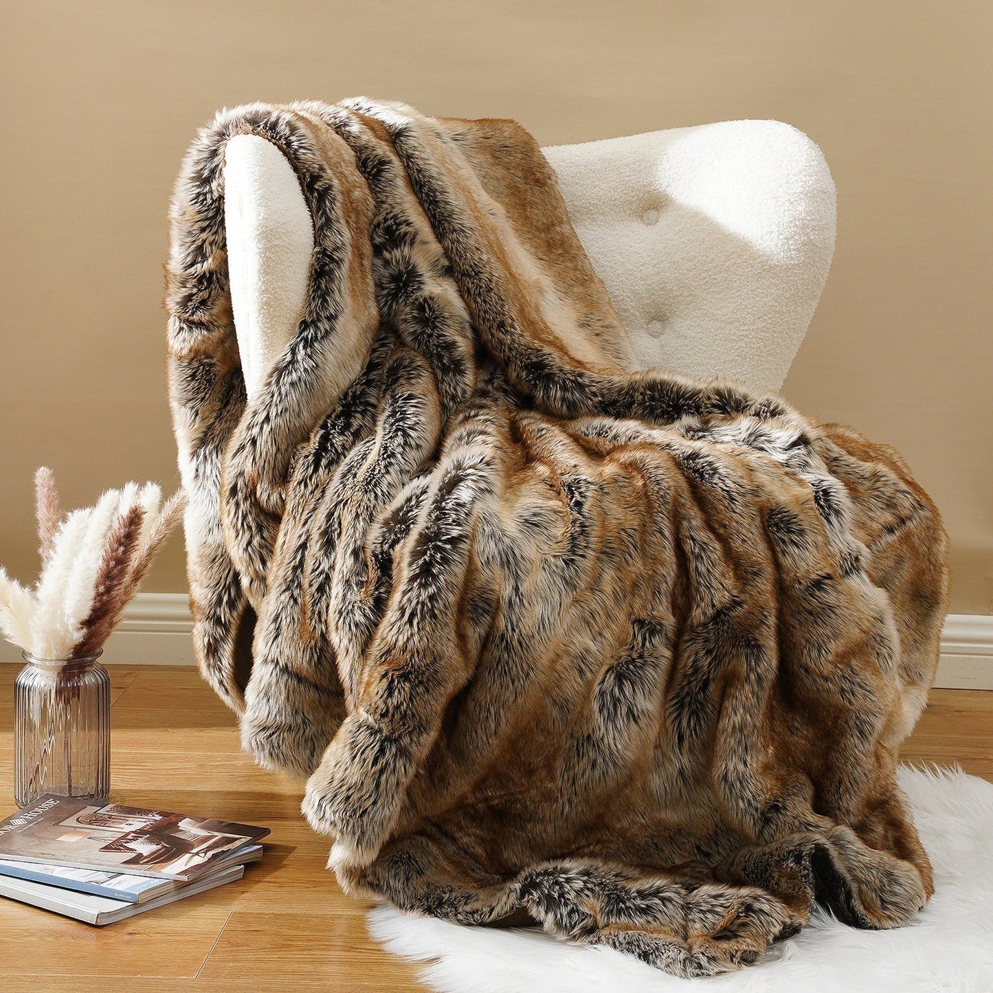 Throw Blanket Faux Fur Fluffy & Warm Machine Washable