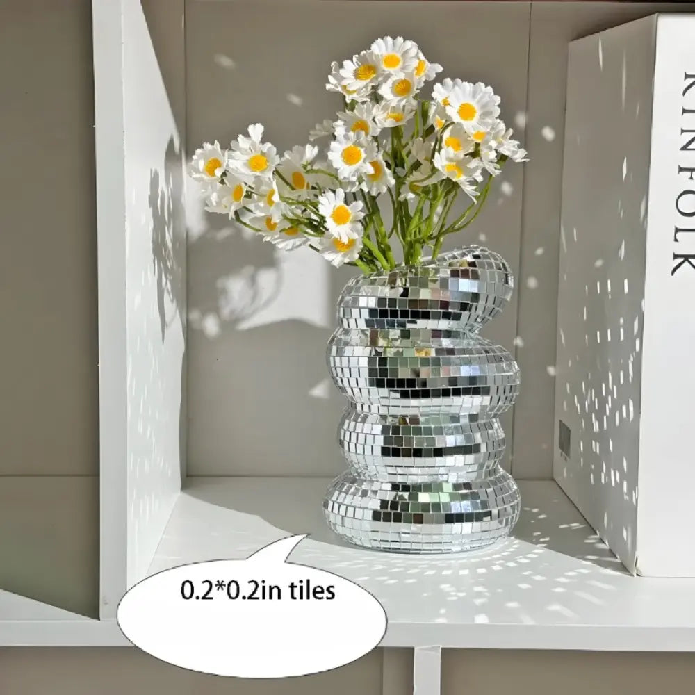 Vase Mirror Tile Spiral Light-Scattering