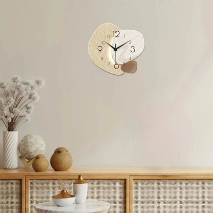 Wall Clock Silent Quartz Movement & Easy-Read Numerals