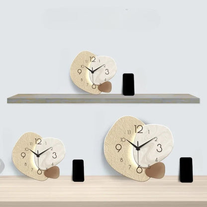 Wall Clock Silent Quartz Movement & Easy-Read Numerals
