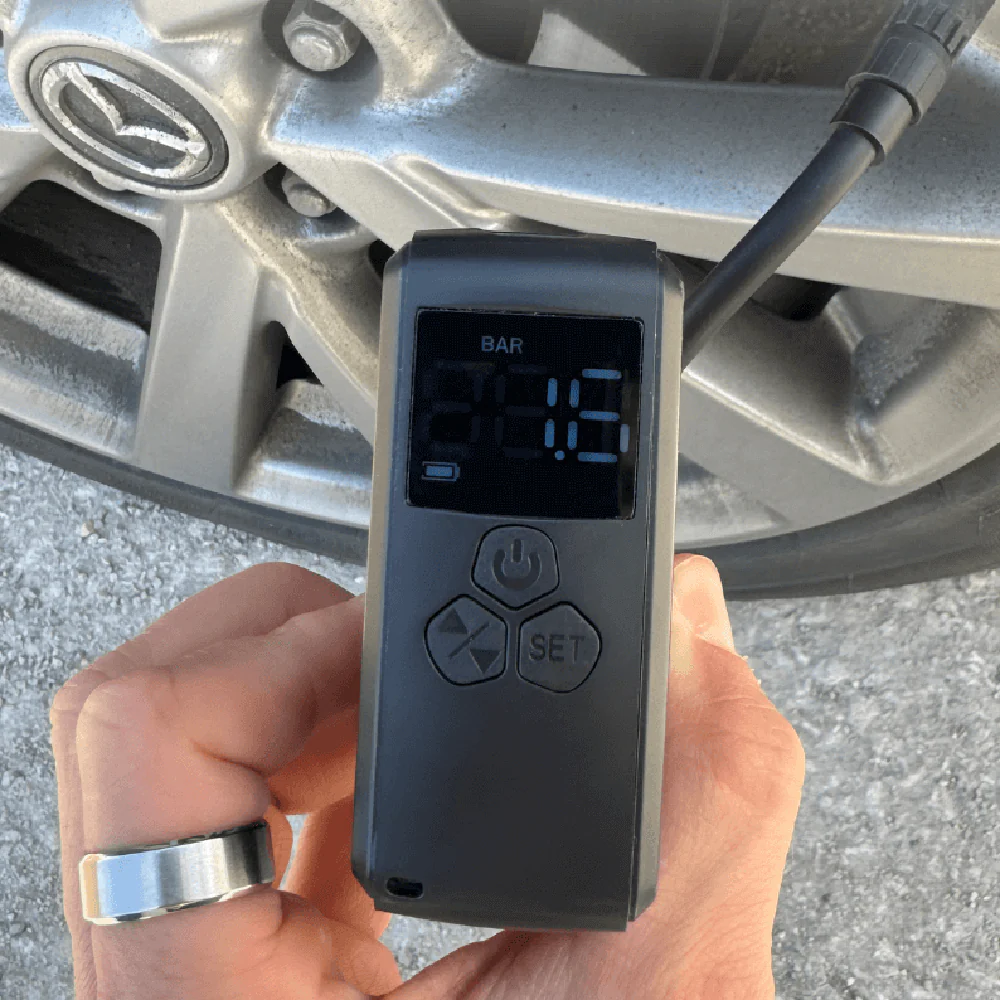 SwiftCharge Portable Air Pump with LCD and USB-C Recharge