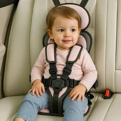 Compact Travel Child Seat with Secure Five-Point Harness