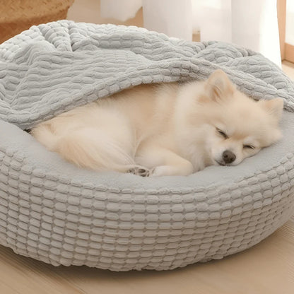 Cozy Enclosed Pet Bed with Fleece Lining for Ultimate Comfort