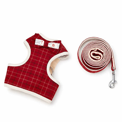Comfortable Cat Harness and Leash Duo for Outdoor Adventures
