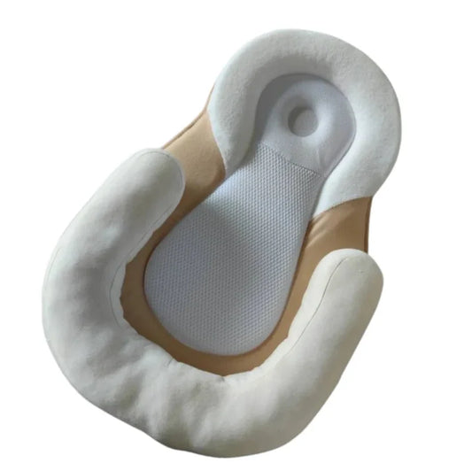 Comfortable Infant Resting Pod with Ergonomic Design